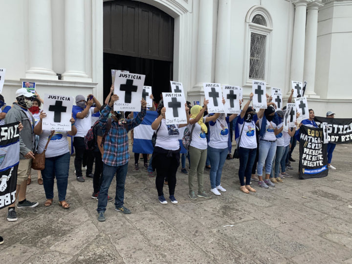 Policía y orteguistas vigilan a la Iglesia Católica en Matagalpa para impedir cualquier protesta