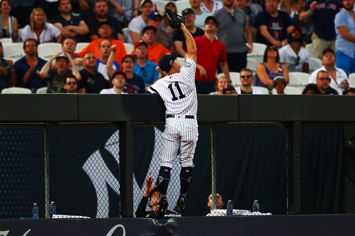 Brett Gardner dio un jonrón y también ofreció un buen espectáculo a la defensiva, en el triunfo de los Yanquis sobre Boston, este sábado en London Stadium, en el primer partido de Grandes Ligas en Europa. LA PRENSA/Dan Istitene/Getty Images/AFP