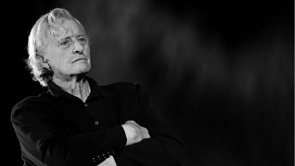 Muere Rutger Hauer, el Roy Batty de Blade Runner: 3 predicciones de la película que se cumplieron (y otras 2 que van camino de cumplirse)