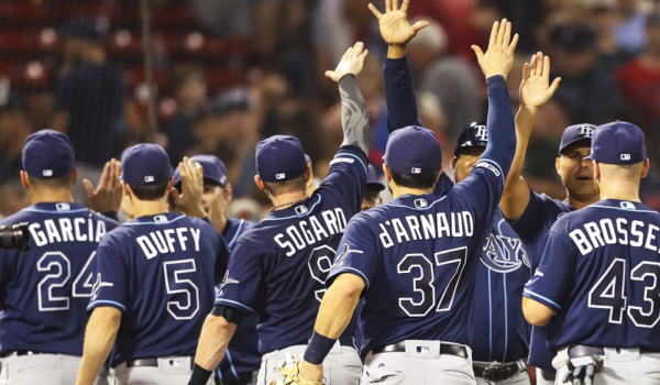 Tampa barre a Boston y Houston llega a 70 triunfos