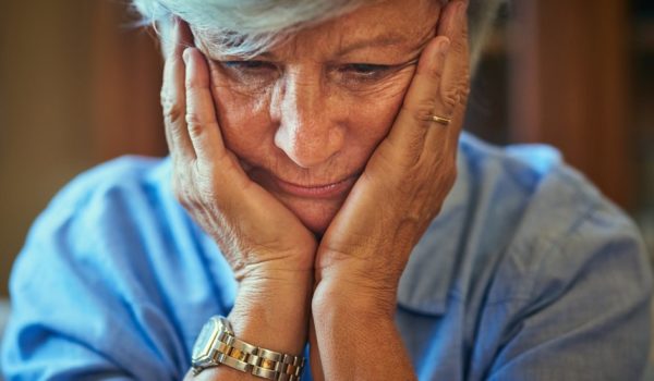 El análisis de sangre que permite detectar el alzhéimer hasta 20 años antes de que se manifiesten sus síntomas