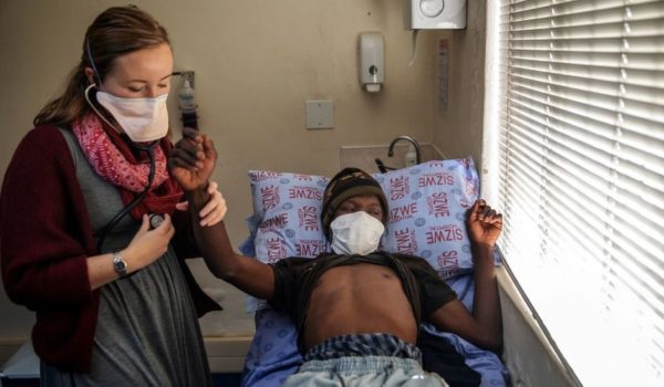 Tuberculosis: la nueva cura para la cepa más mortal de la enfermedad que acaba de ser aprobada
