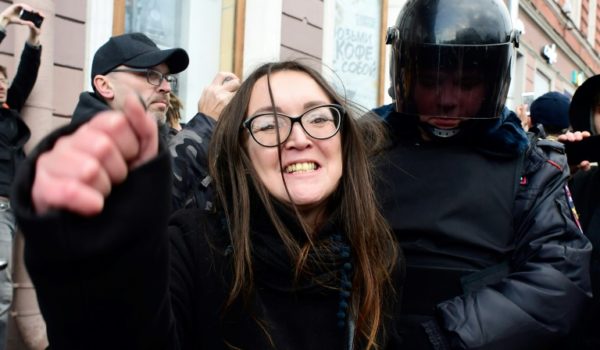 La comunidad gay de Rusia teme la ‘caza a los homosexuales’