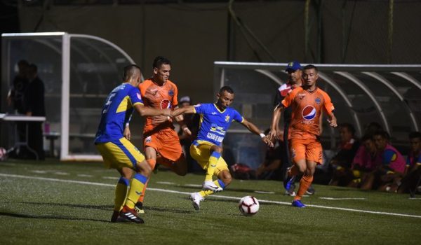 Emilio Aburto: «Motagua estaba al alcance, pero el segundo gol fue un témpano de hielo»