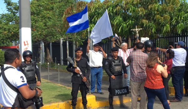 policía orteguista