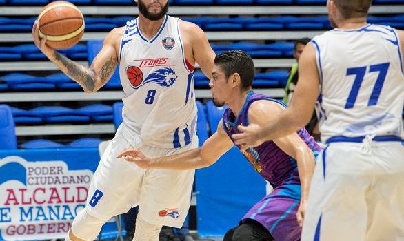 Xavier Zambrana, el nuevo líder encestador de la Liga Superior de Baloncesto