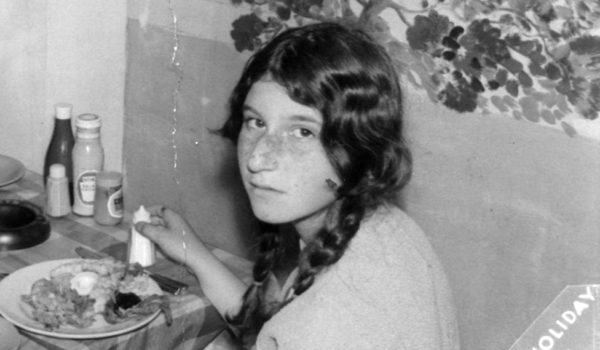 «Mi padre era un temido gánster y me obligó a operarme la nariz a los 13 años»