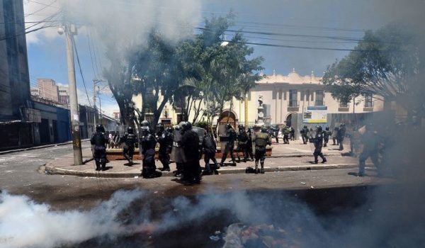 Hondureños continúan en las calles exigiendo la renuncia del presidente Juan Orlando Hernández
