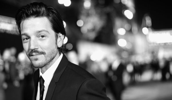 Diego Luna: «Crecí en un país (México) donde había una indiferencia brutal, un apaciguamiento y un conformismo muy triste que a mí no me representa»