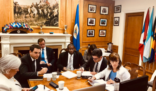 Comisión especial OEA