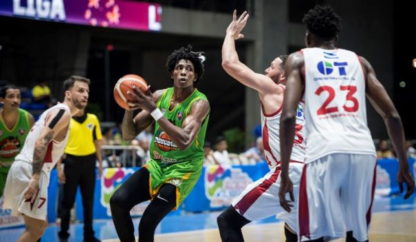 Liga Superior de Baloncesto: Real Estelí despega contundente la semifinal imponiéndose por 35 puntos de diferencia