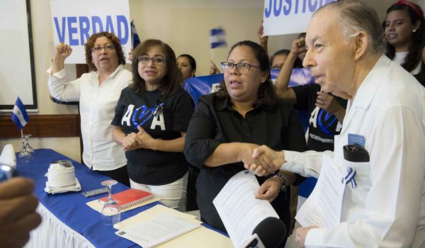 asociación madres de abril