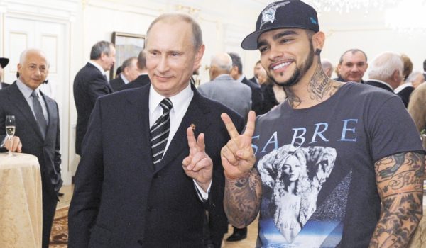 Un rapero ruso borra su videoclip pro-Kremlin ante lluvia de «no me gusta»