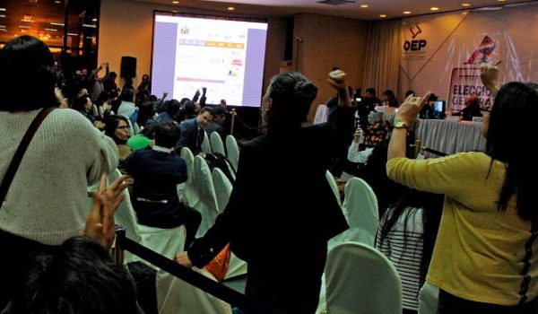 Bolivia entra en crisis por fraude electoral