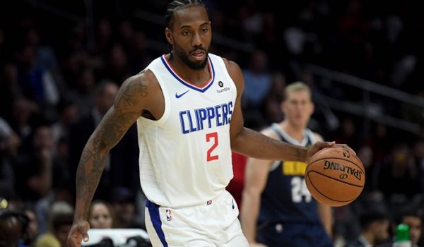 Kawhi Leonard intentará dirigir a una temporada exitosa a los Clippers, que enfrentarán a los Lakers este martes en la primera jornada de la NBA 2019. LA PRENSA/AFP / GETTY IMAGES NORTH AMERICA / Harry How