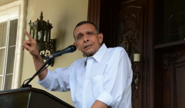 Expresidente hondureño, Porfirio Lobo, acusa al gobierno de ordenar su asesinato