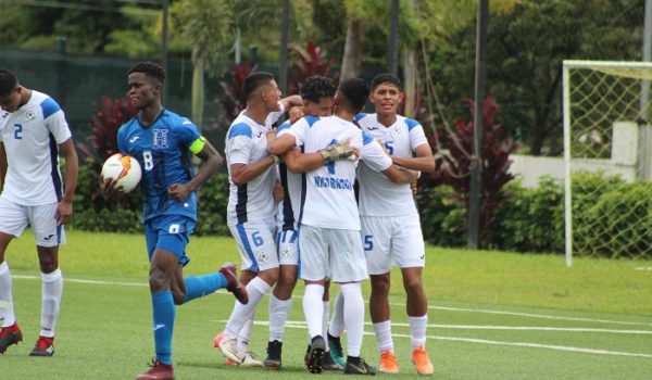 Selección de Futbol Sub-18 sorprende ganando a Honduras y asegura medio cupo a semifinal