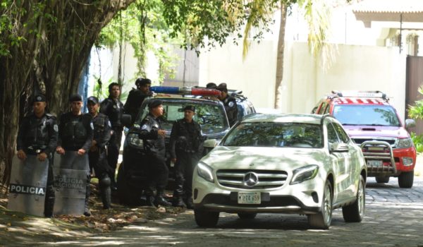 policía orteguista en Nicaragua