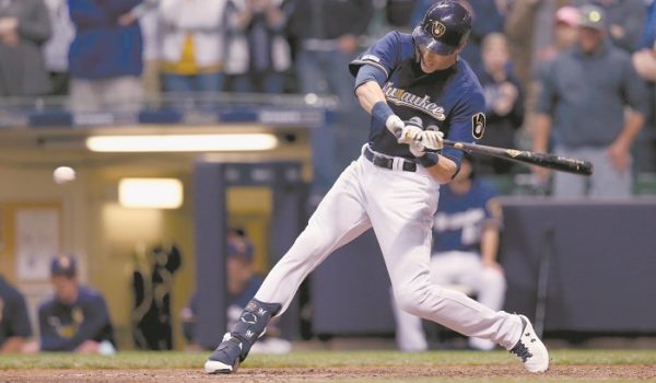 Christian Yelich recibió el premio Hank Aaron de la Liga Nacional, de la temporada 2019 de las Grandes Ligas. LA PRENSA/Dylan Buell/Getty Images/AFP