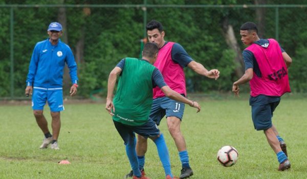 Juan Barrera y Josué Quijano descartados por lesión para Liga de Naciones