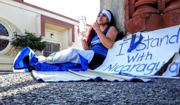 La historia de la mujer que cumplió cuatro días de huelga hambre en Estados Unidos en respaldo a las madres de los presos políticos de Nicaragua
