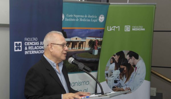 Presentan el Primer Posgrado en Medicina Forense en Nicaragua