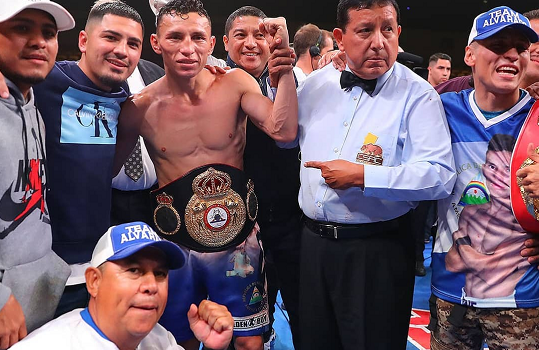 Rene Alvarado, boxeo