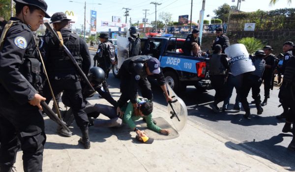 policía orteguista