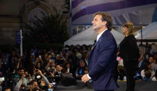 Luis Lacalle Pou gana las elecciones presidenciales en Uruguay