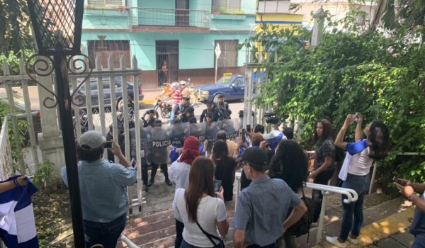 Ataque a iglesia católica