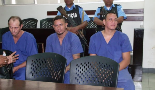 Golpes en la cabeza, patadas y puñaladas. Así fue el asesinato de Giacomo Fiorino y Klaudia Carrillo