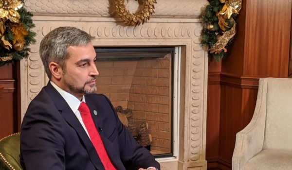 Mario Abdo Benítez, Venezuela