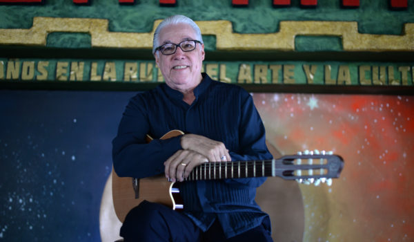 Luis Enrique Mejía Godoy: «Hay que tener fe y no perder la esperanza. ¡Tiene que amanecer!»