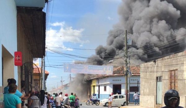 León, incendio