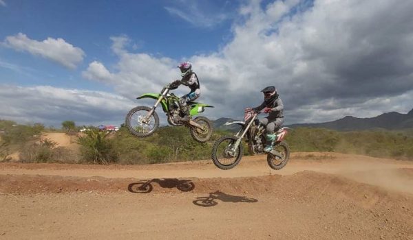 Steven Sobalvarro y Carlos Parajón tendrán un exigente cierre de campeonato de Motocross