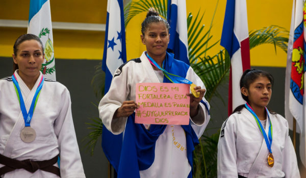 sayra laguna, IND, deportes