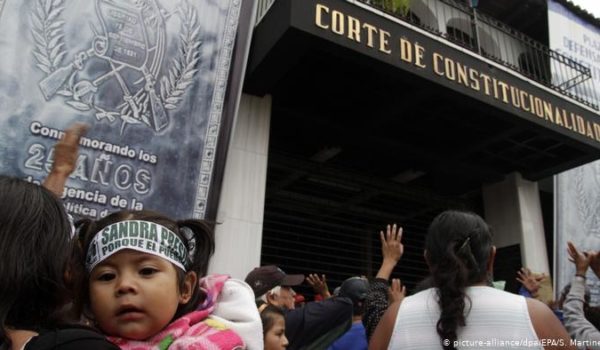 Guatemala: exjefe de CICIG señala a la Corte Constitucional de minar a la Fiscalía