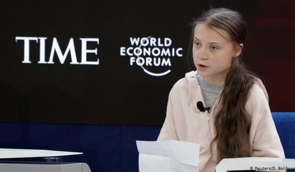 Thunberg acusa a los líderes de haberse rendido ante el calentamiento global