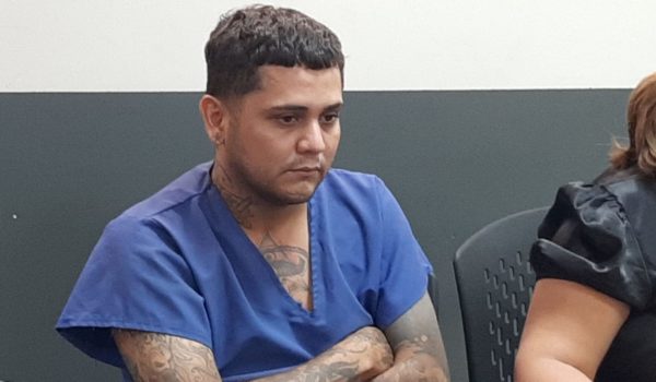 Banda de falsos policías roban en una vivienda del barrio San Judas, Managua