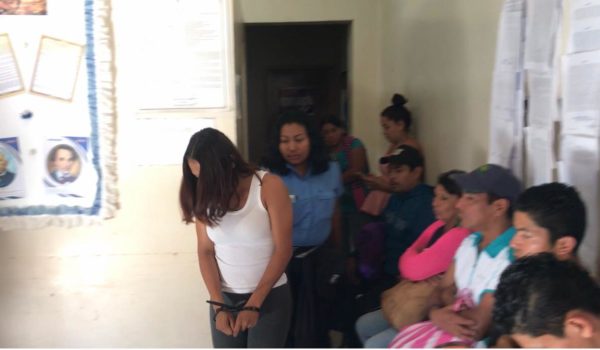 Realizan audiencia especial a adolescente involucrada en femicidio de Jinotepe