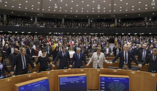 Eurodiputados piden aplicación de medidas contra abusos del régimen de Ortega