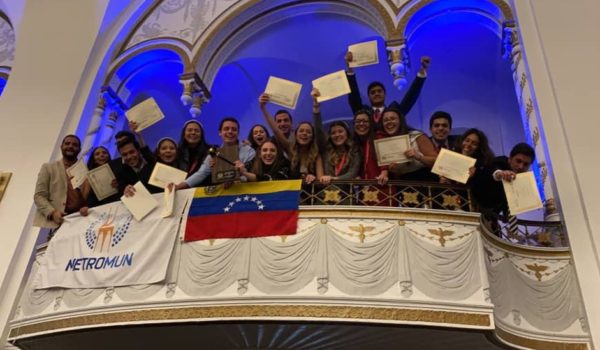 Los estudiantes venezolanos que fueron premiados en un prestigioso certamen de la Universidad de Harvard