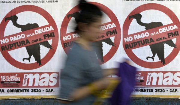 El FMI asegura que la deuda pública de Argentina «no es sostenible»