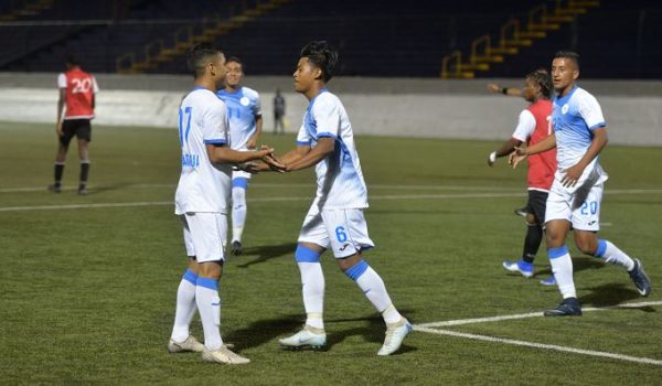 Henry Duarte probará tres generaciones diferentes de jugadores en amistoso ante Panamá