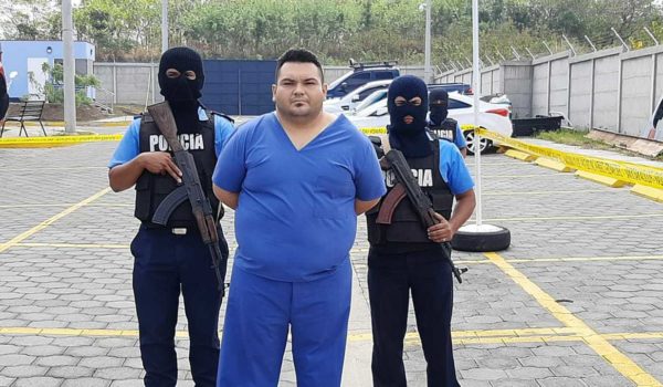 Salvadoreño admite haber matado a un pastor evangélico en un colegio cristiano de Managua