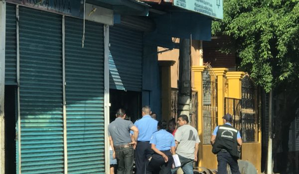 Banda robó materiales de construcción y luego los vendió en ferretería