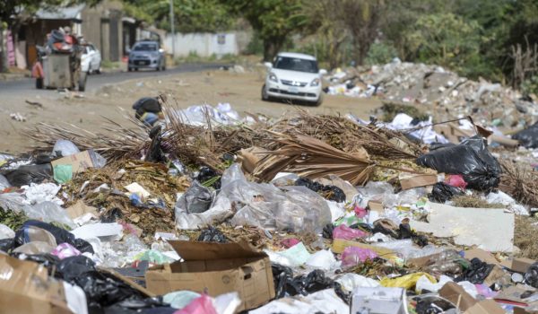 Denuncie a quienes tiren basura en calles de Managua. Alcaldía inicia campaña contra basureros ilegales
