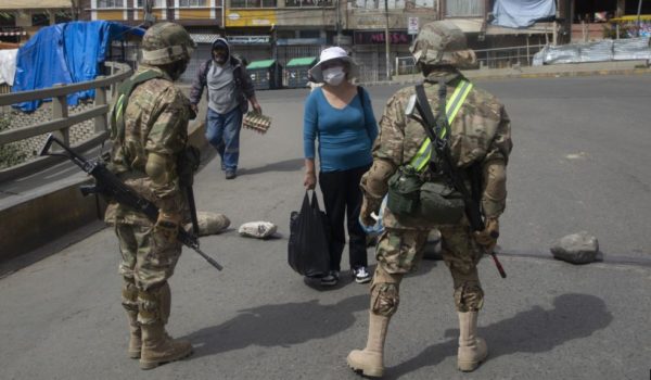 Bolivia: 1,200 arrestados por no acatar orden de cuarentena