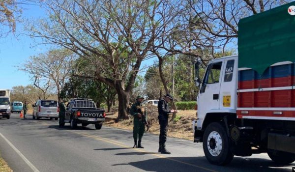 Costa Rica y Nicaragua acuerdan eliminar cobro a transportistas