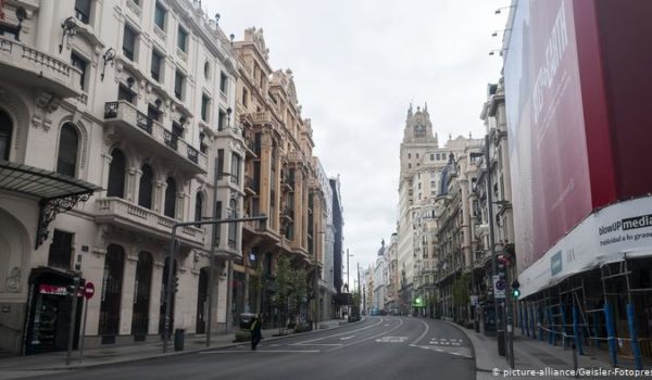 España supera los 1,000 fallecidos por coronavirus